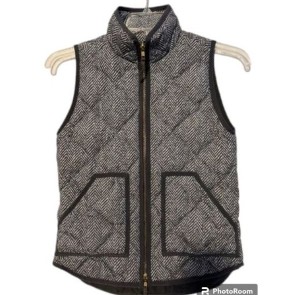 J Crew Womens Puffer Vest - Chevron - Black/White Sz XXS - Picture 1 of 7